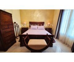 Bello chalet independiente con amplio jardín y piscina privados cerca de los