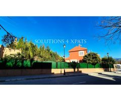 Precioso chalet independiente de 5 dormitorios con amplias terrazas, BBQ,