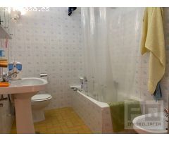 CASA CON DOS VIVIENDAS INDIVIDUALES CON GARAJE Y TRASTERO COMUNITARIO
