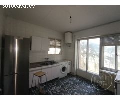 PISO 3 HABITACIONES EN EL BARRACO