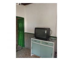 PISO DE TRES HABITACIONES