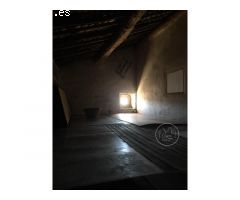 PISO DE TRES HABITACIONES