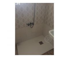 PISO DE TRES HABITACIONES