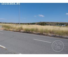 CASA ADOSADA EN NAVAHONDILLA