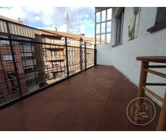 CASA ADOSADA EN NAVAHONDILLA
