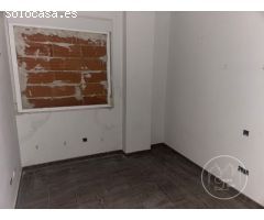 FANTÁSTICA OPORTUNIDAD CHALET INDIVIDUAL EN MAELLO. URB LA FONTANILLA 3