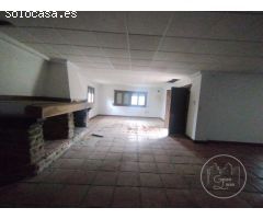FANTÁSTICA OPORTUNIDAD CHALET INDIVIDUAL EN MAELLO. URB LA FONTANILLA 3