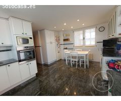 EXCLUSIVO CHALET DE 4 PLANTAS CON PISCINA