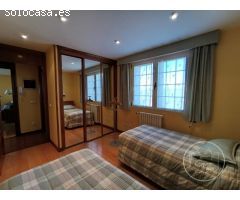 EXCLUSIVO CHALET DE 4 PLANTAS CON PISCINA