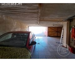 EXCLUSIVO CHALET DE 4 PLANTAS CON PISCINA
