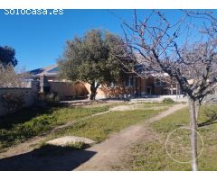 FANTÁSTICA OPORTUNIDAD CHALET INDIVIDUAL EN MAELLO. URB LA FONTANILLA 3