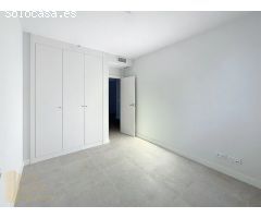 Exclusivo Apartamento Moderno con Vistas Panorámicas en Estepona - Las Mesas