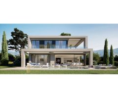 Villas de lujo con vistas al mar en Benahavís: naturaleza, elegancia y