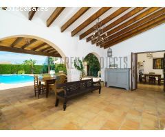 EXCLUSIVA FINCA EN LA XARA: UN PARAÍSO PRIVADO CERCA DEL CENTRO
