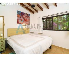 EXCLUSIVA FINCA EN LA XARA: UN PARAÍSO PRIVADO CERCA DEL CENTRO