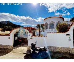 CHALET INDEPENDIENTE CON VISTAS AL MAR, ZONA MONTGO DENIA