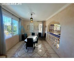 En Venta | Villa mediterránea en el Montgó con vistas al mar