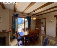 Venta de tu Villa de Ensueño con Vistas al Mar y al Montgó