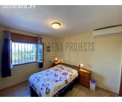 Venta de tu Villa de Ensueño con Vistas al Mar y al Montgó