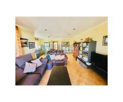 Villa 3 dormitorios en venta parte baja del Montgo