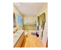 Villa 3 dormitorios en venta parte baja del Montgo