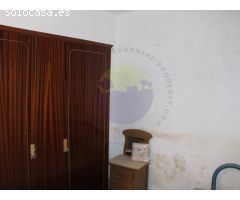 Casa tradicional en La Alpujarra para reformar.