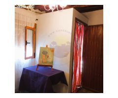 Acogedora casa de pueblo con estudio.