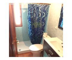 Acogedora casa de pueblo con estudio.