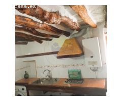 Acogedora casa de pueblo con estudio.