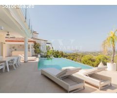 Villa Amalia - Vistas al mar Mediterráneo, al Ifach y al Montgó