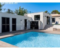 Villa Carrals en Denia - Lujo y Vista Mediterránea