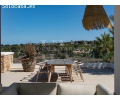 Villa Ca Salina - estilo Ibiza, a distancia a pie de una escuela internacional,