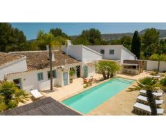 Villa Cleo - Elegancia en Javea, Junto al Golf