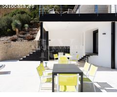 Villa Granadella - Su Refugio de Ensueño en la Costa Blanca