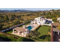 Villa Ágave - Espectacular villa a los pies del Montgó en Jávea