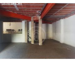 Oportunidad local comercial con parking frente al nuevo Centro de Oncología del