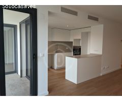 Piso a estrenar de 3 habitaciones en comunidad con piscina