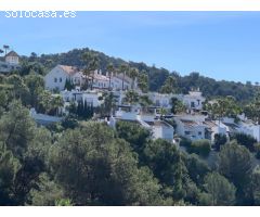 ZAHARA DE ISTAN
alquiler larga temporada 1650 euros por mes
Casa adosada en la
