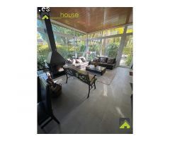 CH_1054. Chalet con piscina climatizada en las Alamedas.