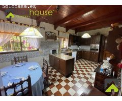 CH_1054. Chalet con piscina climatizada en las Alamedas.