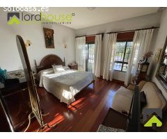 CH_1054. Chalet con piscina climatizada en las Alamedas.