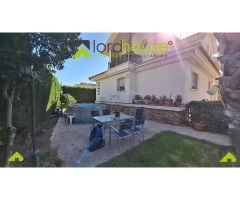 1187. Chalet en las Alamedas de Lorca.