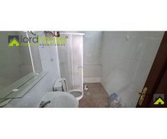 1174. Local comercial en Avd. Fuerzas Armadas, frente Mercadona.