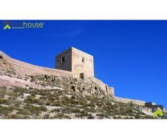 1155. Casa para restaurar en la pedanía de Coy.