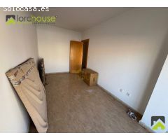 1259. Apartamento dos habitaciones en Puerto Lumbreras.