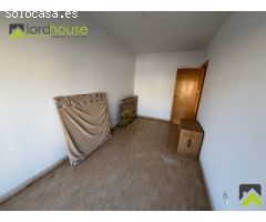 1259. Apartamento dos habitaciones en Puerto Lumbreras.