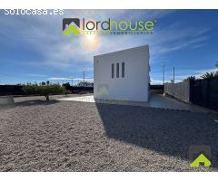 1273. Chalet a estrenar en El Campillo.