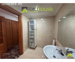 1296. Excelente piso en Juan Carlos I de Lorca.