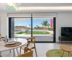 EXCLUSIVA VIVIENDA UNIFAMILIAR EN ROJALES.