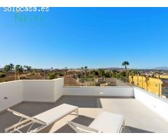 EXCLUSIVA VIVIENDA UNIFAMILIAR EN ROJALES.